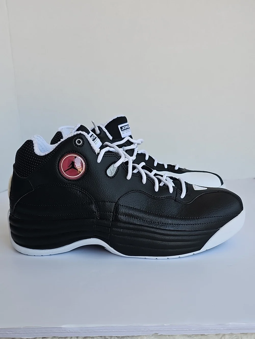 Jordan Jumpman Team 1 Black Varsity Red Shoes Mens Size 9 CV8926-002 NIB